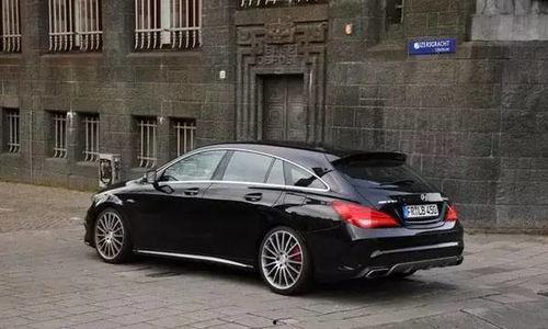 黑色车国产街拍视频,街头实拍，尽享国产豪车魅力