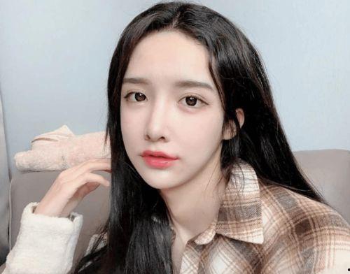 国产cd伪娘在线视频,探索性别界限的时尚潮流 第2张 国产cd伪娘在线视频,探索性别界限的时尚潮流 第2张