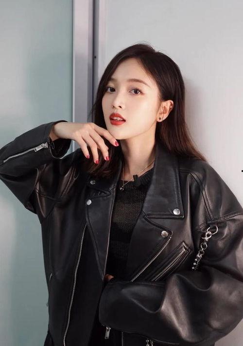 国产皮衣凸出在线视频,在线视频展现时尚魅力