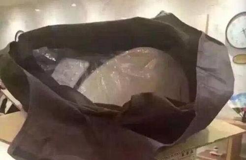 国产偷马桶盖的搞笑视频,笑料百出，揭秘“偷盖”背后的故事  第2张